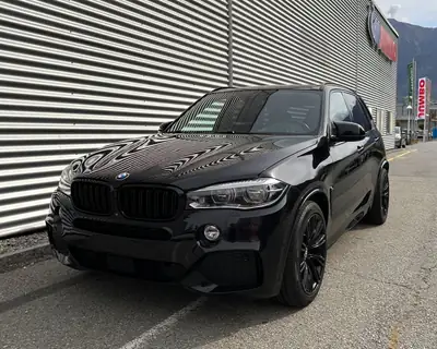 BMW X5 xDrive 30d Steptronic — SUV premium 258 ch, entretien récent et M-Paket — exterior view
