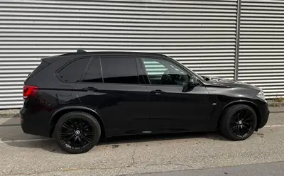 BMW X5 xDrive 30d Steptronic — SUV premium 258 ch, entretien récent et M-Paket — dashboard