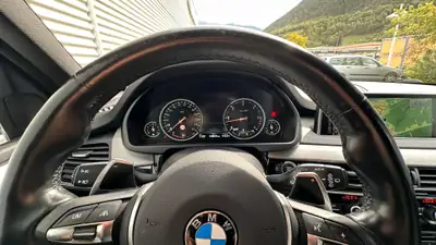 BMW X5 xDrive 30d Steptronic — SUV premium 258 ch, entretien récent et M-Paket — Thumbnail 8