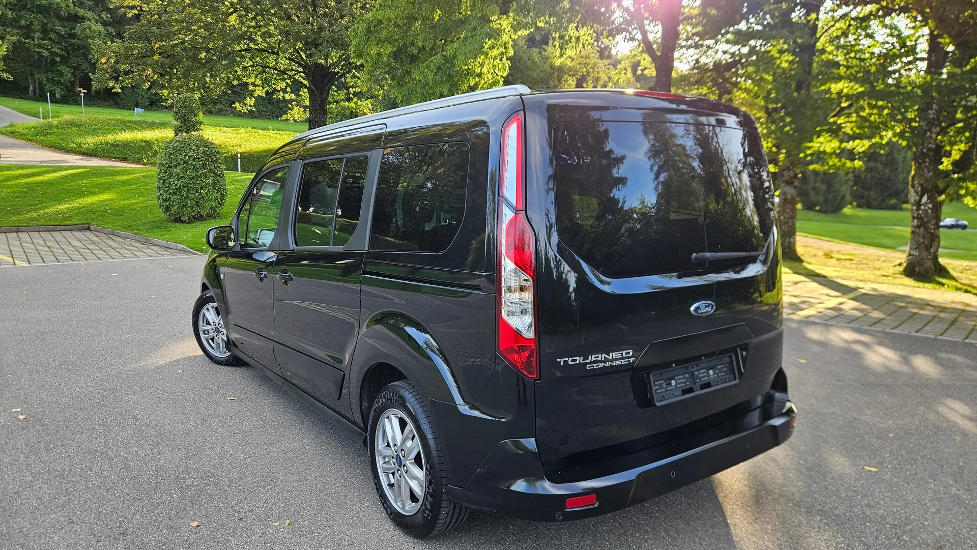 Ford Tourneo Connect 2020 occasion Hittnau — 2