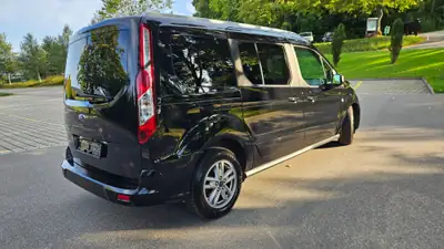Ford Tourneo Connect Grand — Monospace spacieux diesel automatique, 71 700 km — rear view