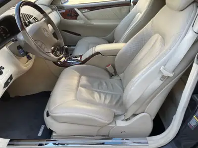 Mercedes-Benz CL 600 V12 Bi-Turbo — Coupé Grand Tourisme légendaire, 500 ch — Miniature 9