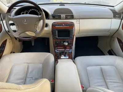 Mercedes-Benz CL 600 V12 Bi-Turbo — Coupé Grand Tourisme légendaire, 500 ch — Miniature 12