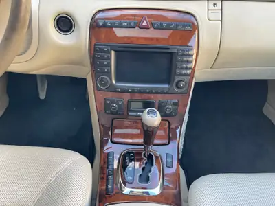 Mercedes-Benz CL 600 V12 Bi-Turbo — Coupé Grand Tourisme légendaire, 500 ch — Miniature 13