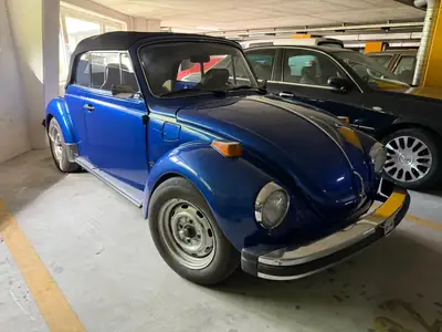 VW Käfer Cabriolet 1975 — Légende décapotable, seulement 2000 km — tableau de bord