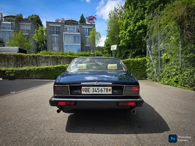 Daimler Double Six 6.0 — Berline de prestige rare, 307 ch, veteranzulassung — Miniature 7