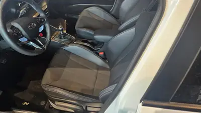 Hyundai i20 1.6 T-GDi N — Petit sportif dynamique, état impeccable et quasi neuf — Thumbnail 23