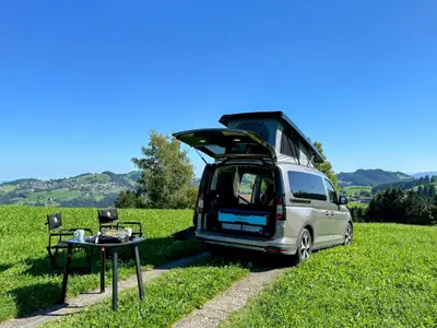 Ford Tourneo Connect Grand 2.0 EcoBlue AWD — 7 places, 4x4, faible kilométrage — vue extérieure