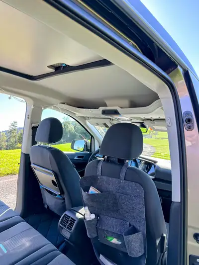 Ford Tourneo Connect Grand 2.0 EcoBlue AWD — 7 places, 4x4, faible kilométrage — Miniature 15
