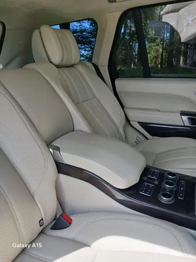 Range Rover 4.4 SDV8 Autobiography — Moteur rénové, 25 000 km seulement — Armaturenbrett