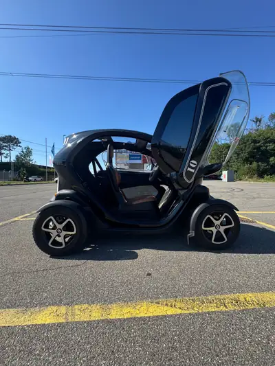 Renault Twizy Z.E. Sport Edition — Électrique urbain compact, 40 000 km — cruscotto