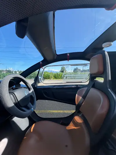 Renault Twizy Z.E. Sport Edition — Électrique urbain compact, 40 000 km — Miniatura 8