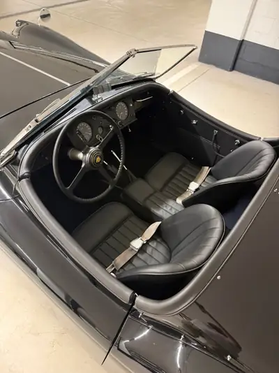 Jaguar XK140 OTS SE 1954 — Cabriolet britannique légendaire, Matching Numbers — Detail