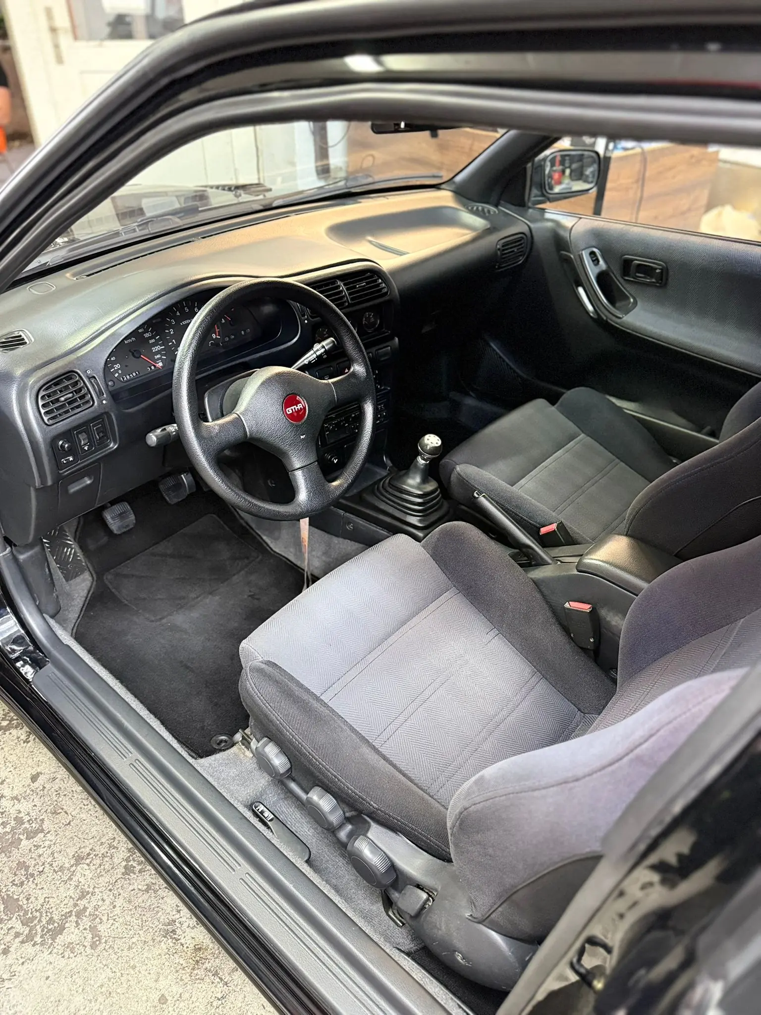 Nissan Sunny 1992 occasion Bern — 5