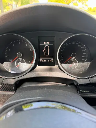VW Golf 2.0 TSI GTI Edition 35 — Performance sportive et fiabilité allemande — Miniatur 9