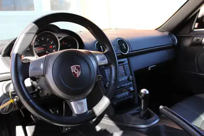 Porsche Cayman 2.9 — Coupé sportif légendaire, 265 ch et sans accident — Miniature 9