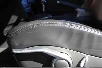Porsche Cayman 2.9 — Coupé sportif légendaire, 265 ch et sans accident — Miniature 17