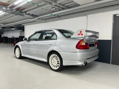 Mitsubishi Lancer Evo VI — La légende sportive japonaise, 282 ch purs — interni