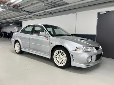 Mitsubishi Lancer Evo VI — La légende sportive japonaise, 282 ch purs — cruscotto