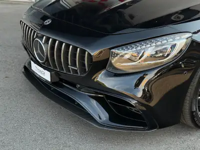 Mercedes-Benz S 63 AMG Coupé 4Matic — Sportivité extrême, 88 900 km seulement — Thumbnail 7