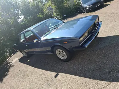 FIAT 130 Coupé 1975 — Chef-d'œuvre italien, moteur V6 165 ch, 85'000 km — vue extérieure