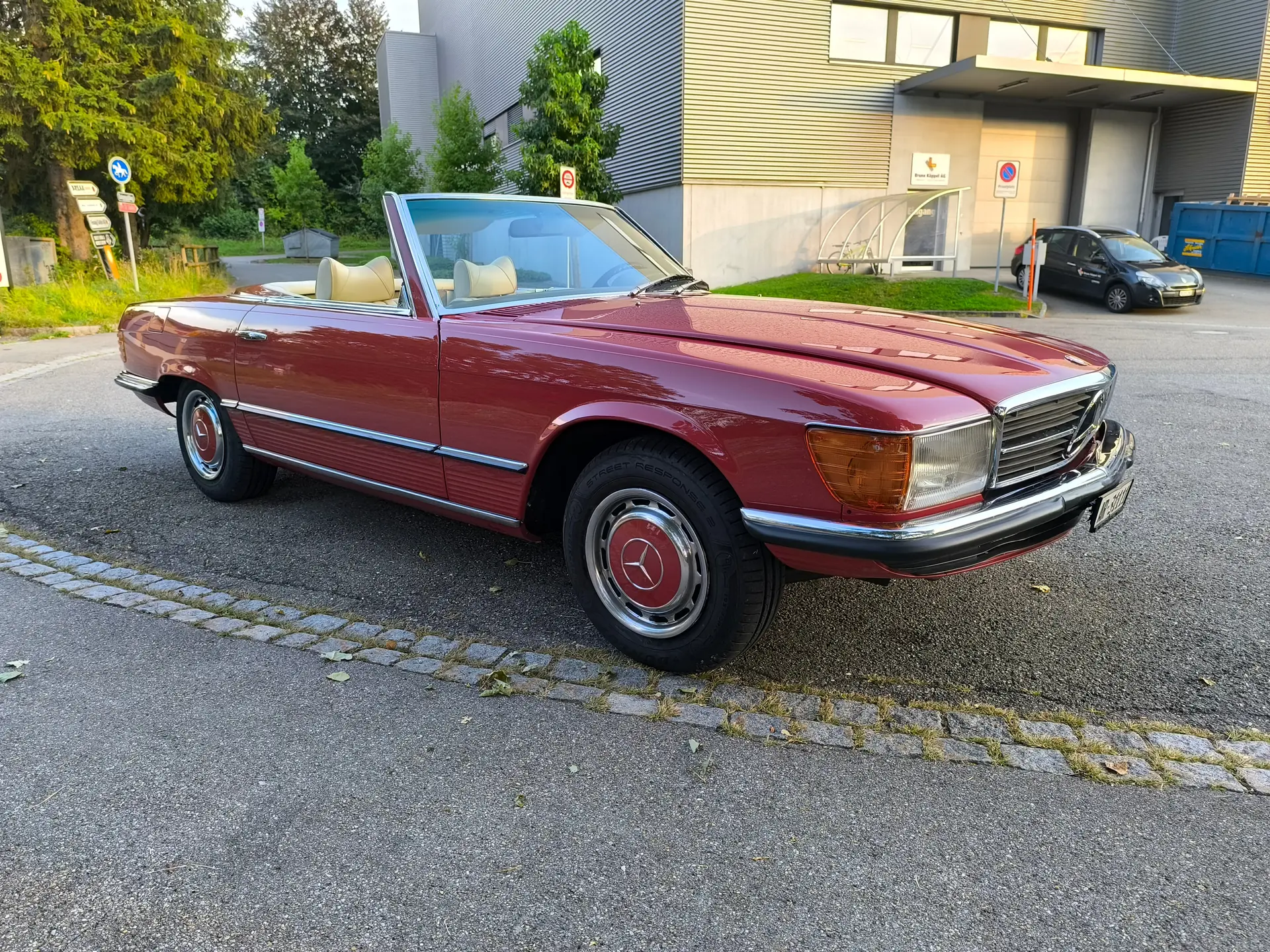 Mercedes-Benz SL 1973 occasion Herisau — 5