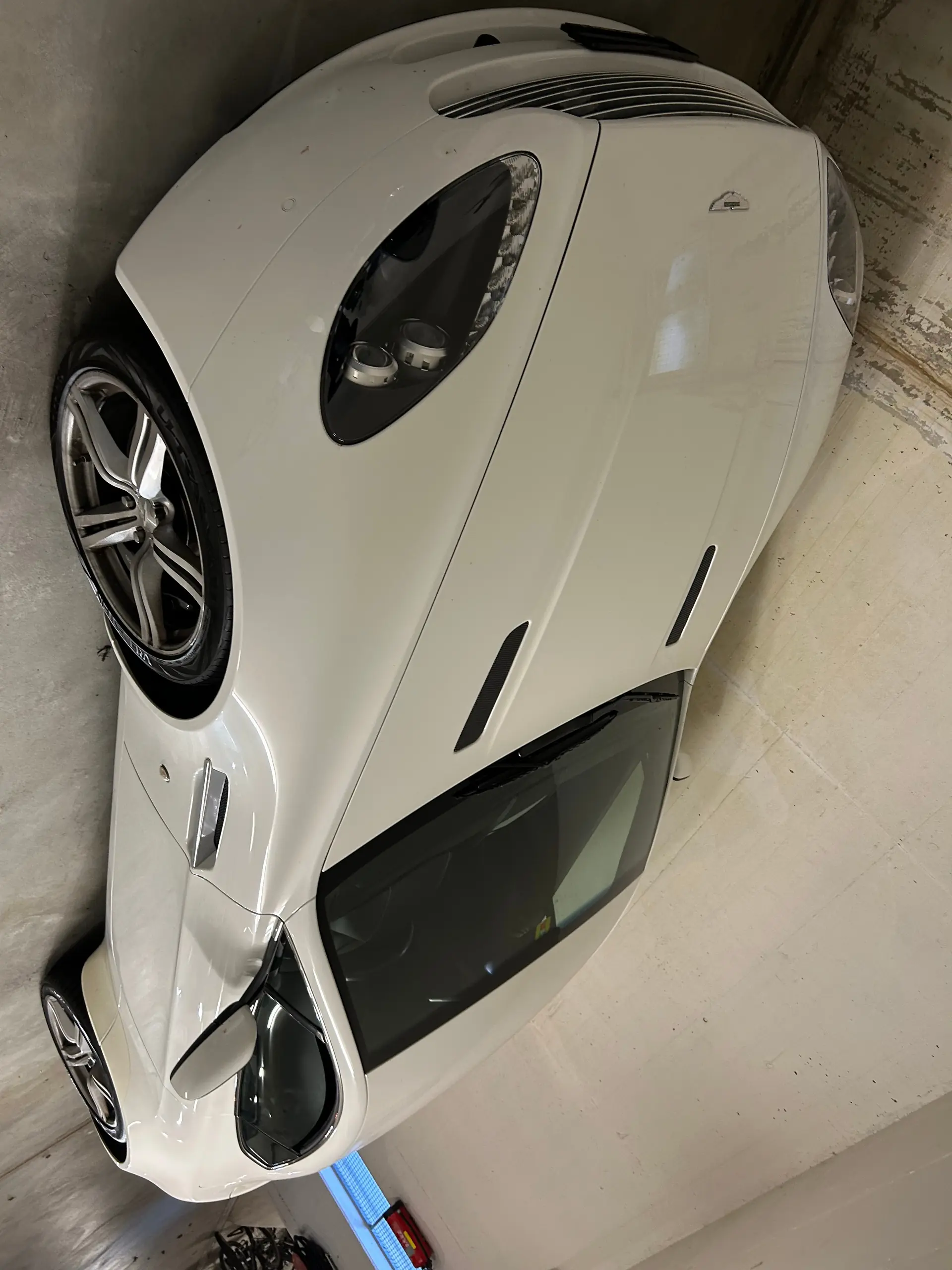Aston Martin V8 Vantage 2009 occasion Opfikon Glattbrugg — 3