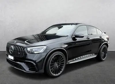 Mercedes-Benz GLC 63 AMG Coupé — Performance 476 ch, Design Noir Métallisé — side view