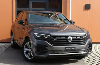 VW Touareg 3.0 TDI R-Line — SUV premium diesel, attelage 3500 kg, peu kilométré — vue extérieure