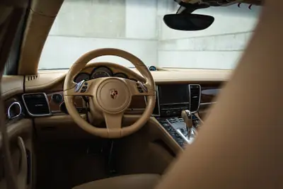 Porsche Panamera Turbo 4.8 PDK — Moteur + Suspension neufs, Berline de luxe haute performance — Miniature 11