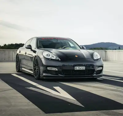 Porsche Panamera Turbo 4.8 PDK — Moteur + Suspension neufs, Berline de luxe haute performance — Miniature 13