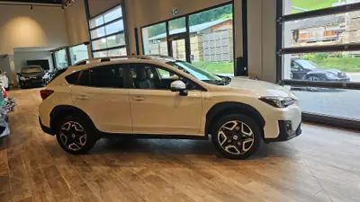 Subaru XV 2.0 Luxury AWD — SUV compact polyvalent, 67 000 km, 1ère main impeccable — Miniature 7