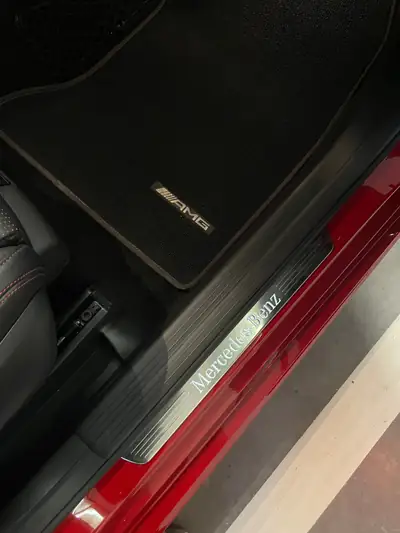 Mercedes-Benz B 220 AMG Line 4Matic — Monospace sportif, 4x4 performant, très faible kilométrage — cruscotto