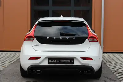 Volvo V40 Sport 200 — Edition collector 1/200, kit Maxton complet, cuir chauffant — Miniature 7