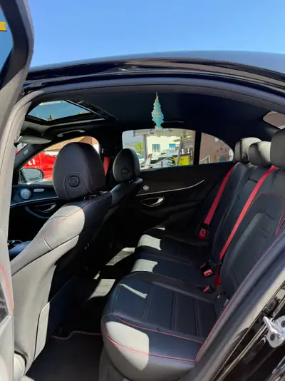 Mercedes-Benz E 53 AMG 4Matic — Berline coupée sportive, 435 ch et transmission 9G — Detail