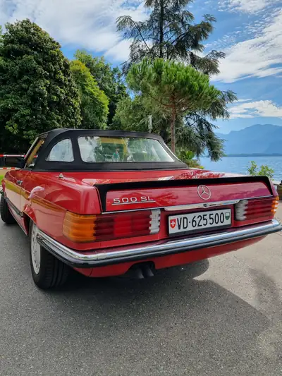 Mercedes-Benz SL 500 R107 Phase 2 — Cabriolet légendaire, 245 ch, histoire automobile — Miniature 8