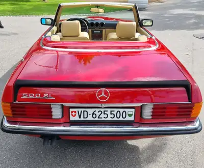 Mercedes-Benz SL 500 R107 Phase 2 — Cabriolet légendaire, 245 ch, histoire automobile — Miniature 14