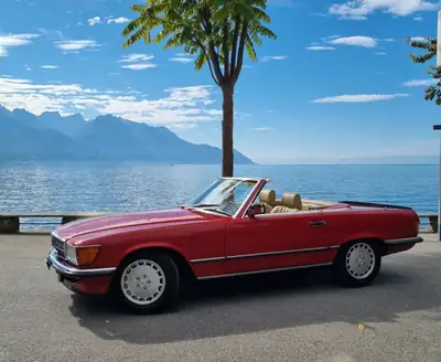 Mercedes-Benz SL 500 R107 Phase 2 — Cabriolet légendaire, 245 ch, histoire automobile — Miniature 15