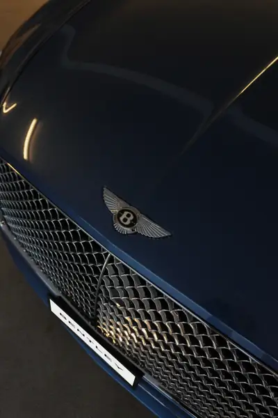 Bentley Continental GTC 6.0 W12 — Cabriolet de luxe, motorisation mythique, état impeccable — Miniature 10