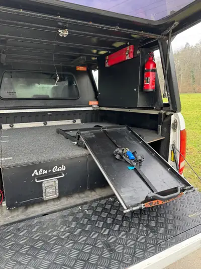 VW Amarok 4Motion — Pick-up offroad premium avec upgrades techniques exclusifs — Miniatur 15