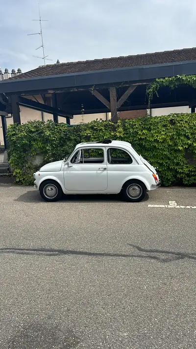 Fiat 500 Vétéran 1970 — Icône automobile vintage, faible kilométrage — vue extérieure