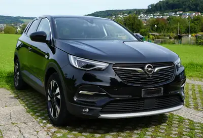 Opel Grandland X 2.0 CDTi Ultimate — SUV premium diesel automatique, 50 000 km — Miniatur 9