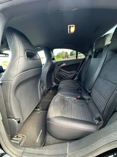 Mercedes-Benz CLA 200 AMG Line — Élégance et dynamique, 130'000 km seulement — Miniature 7