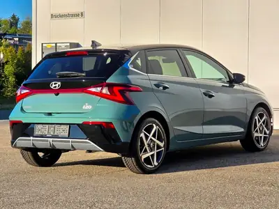 Hyundai i20 1.0 T-GDi Vertex DCT — Citadine urbaine dynamique, très peu kilométrée — fianco