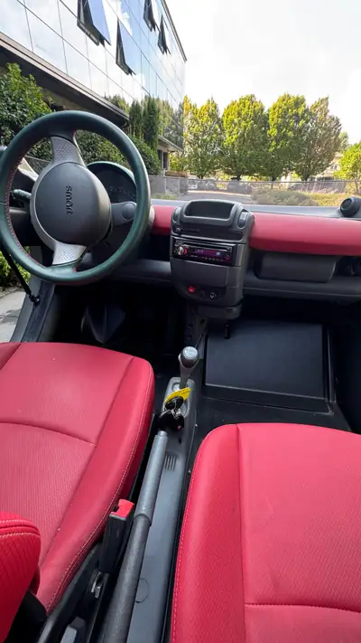Smart Fortwo Crossblade 2004 — Cabriolet iconique, seulement 14'018 km — Miniature 8