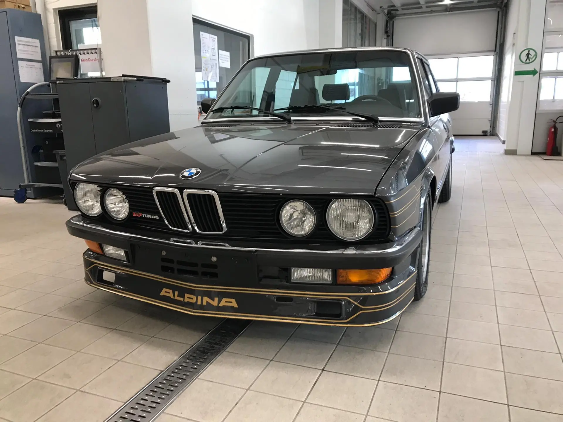 BMW-Alpina 5 Series 1985 occasion La Chaux de Fonds — 2