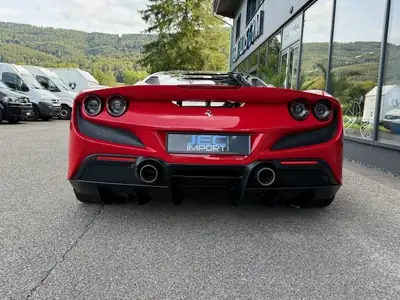 Ferrari F8 Tributo 2020 — 720 ch de pur plaisir, kilométrage modéré — Thumbnail 7