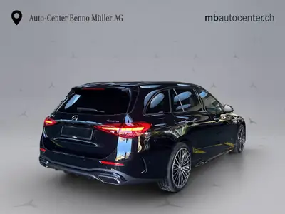 Mercedes-Benz C 220 d Swiss Star AMG Line 4matic Kombi — Diesel hybride, 11'000 km, design premium — tableau de bord