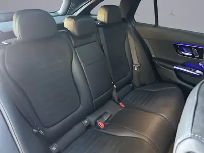 Mercedes-Benz C 220 d Swiss Star AMG Line 4matic Kombi — Diesel hybride, 11'000 km, design premium — Miniature 18