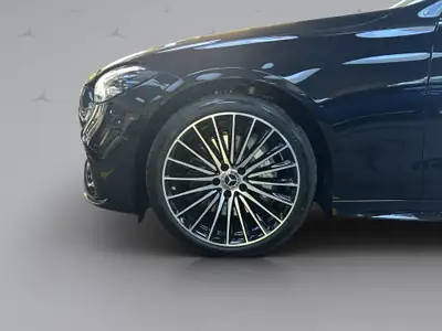 Mercedes-Benz C 220 d Swiss Star AMG Line 4matic Kombi — Diesel hybride, 11'000 km, design premium — Miniature 20